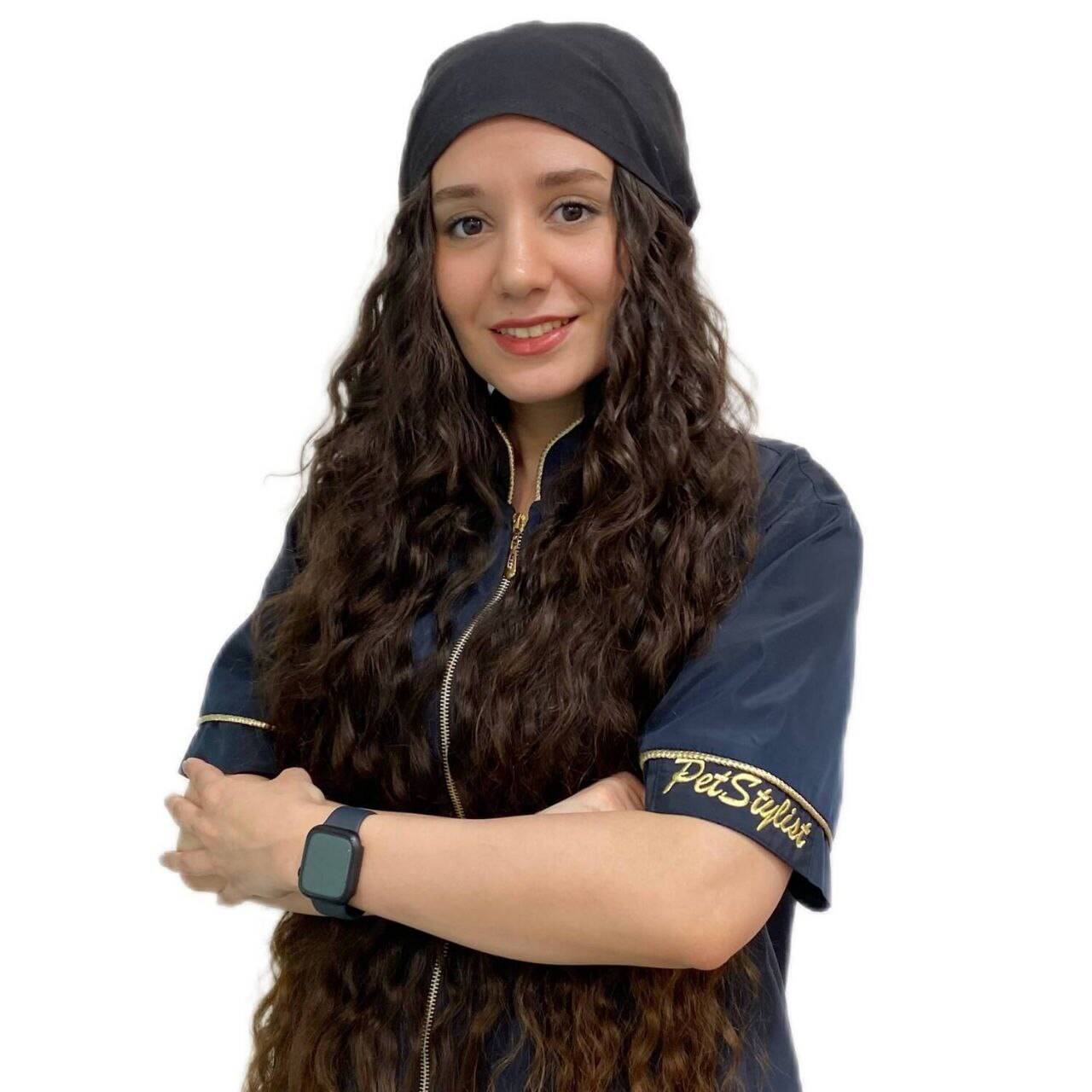 نرگس افتخاری